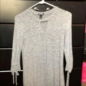 light gray 3/4 sleeve length knee length dress